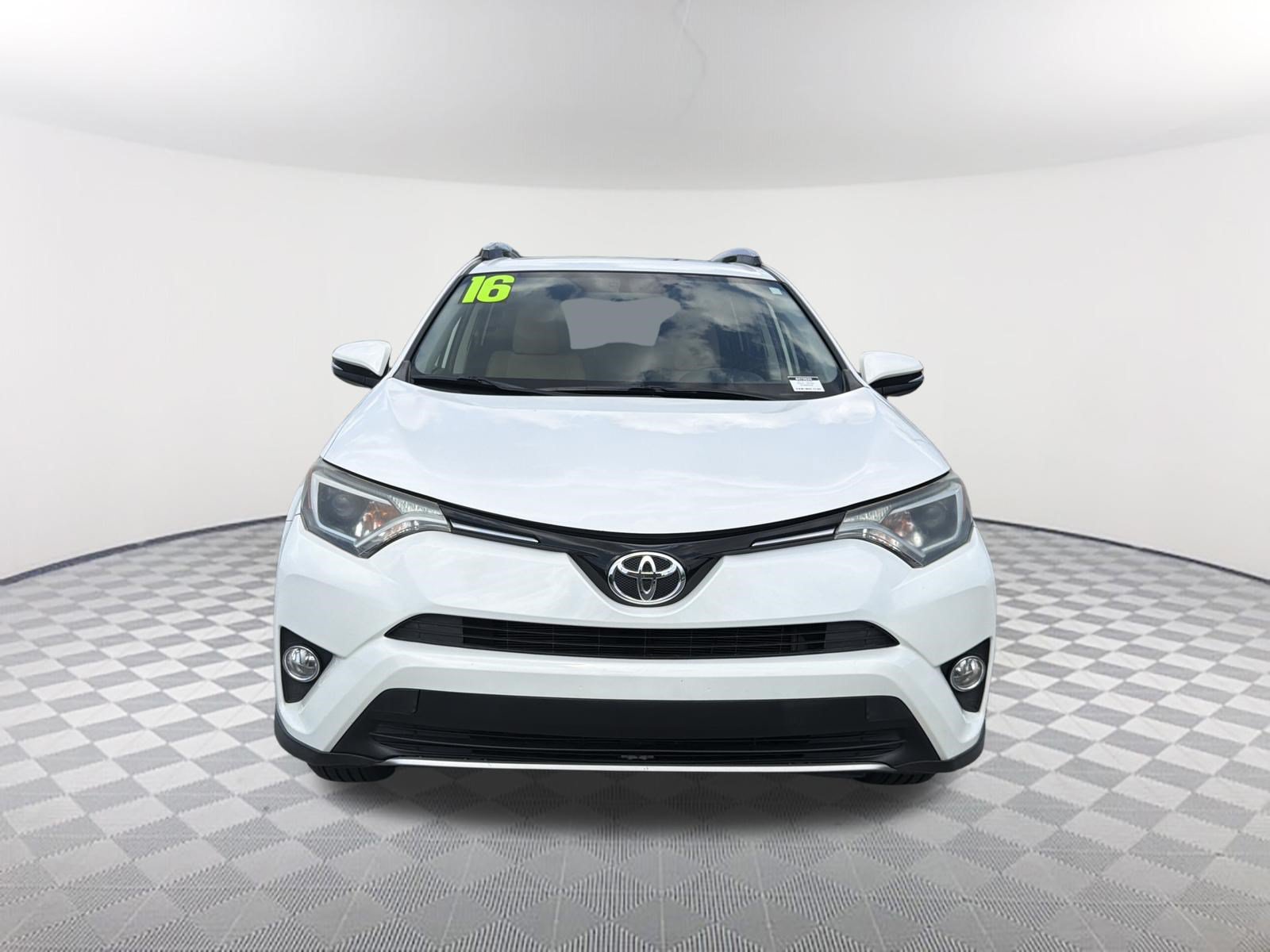Used 2016 Toyota RAV4 XLE with VIN JTMWFREVXGJ092532 for sale in Athens, GA