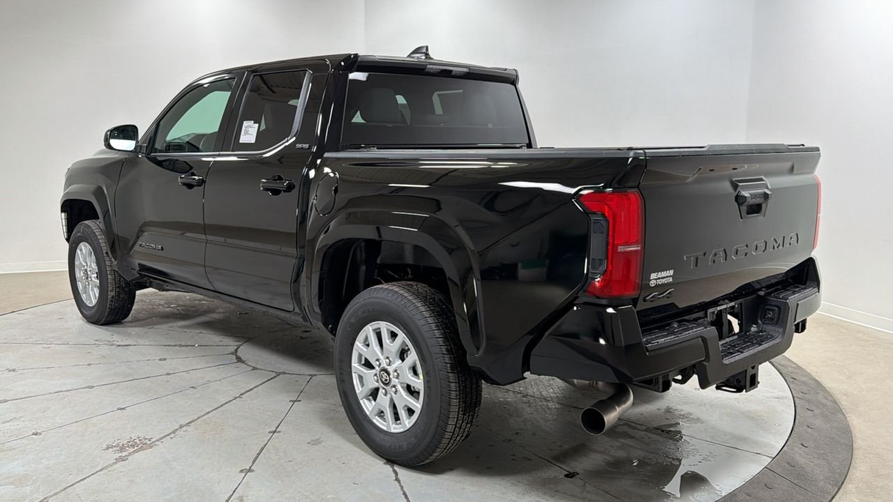 2026 Toyota Tacoma SR5 - Photo 7