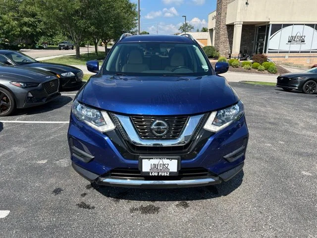 Used 2020 Blue Nissan SV image 2