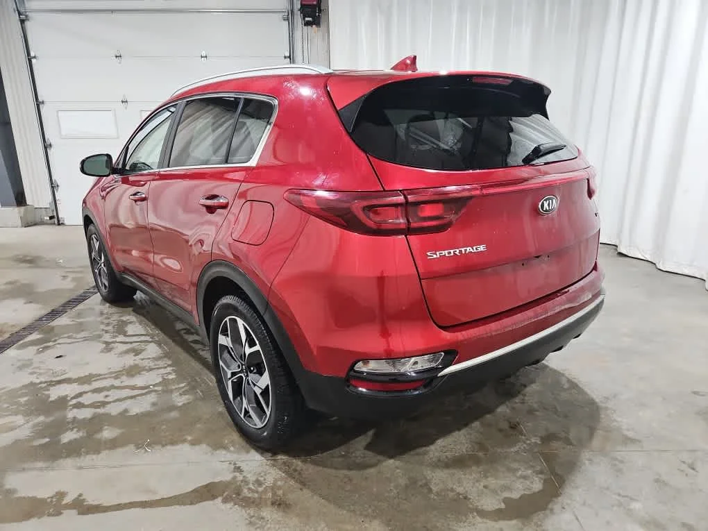 Used 2020 Hyper Red Kia EX image 4