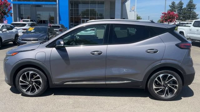 Used 2023 Gray Ghost Metallic Chevrolet Premier image 4