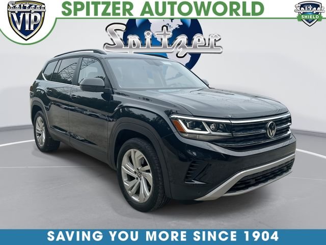 2022 Volkswagen Atlas 3.6L SE w/Tech 4MOTION's photo