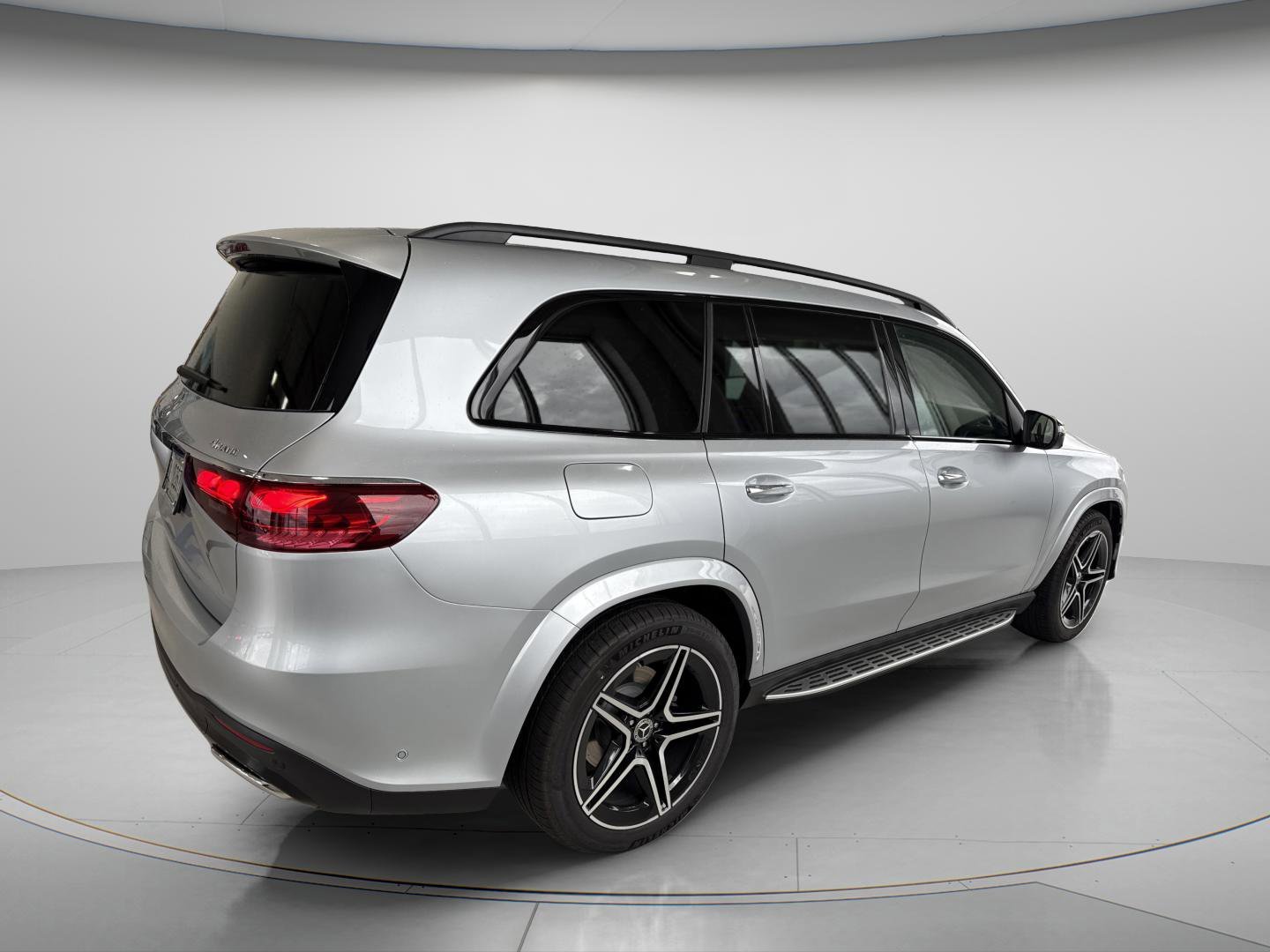 New 2026 Cirrus Silver Metallic Mercedes-Benz GLS 450 image 4