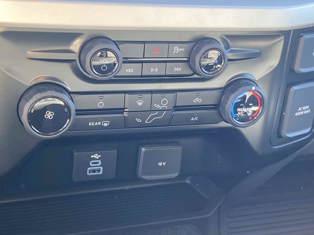 New 2026 Oxford White Ford F-450® XL image 17