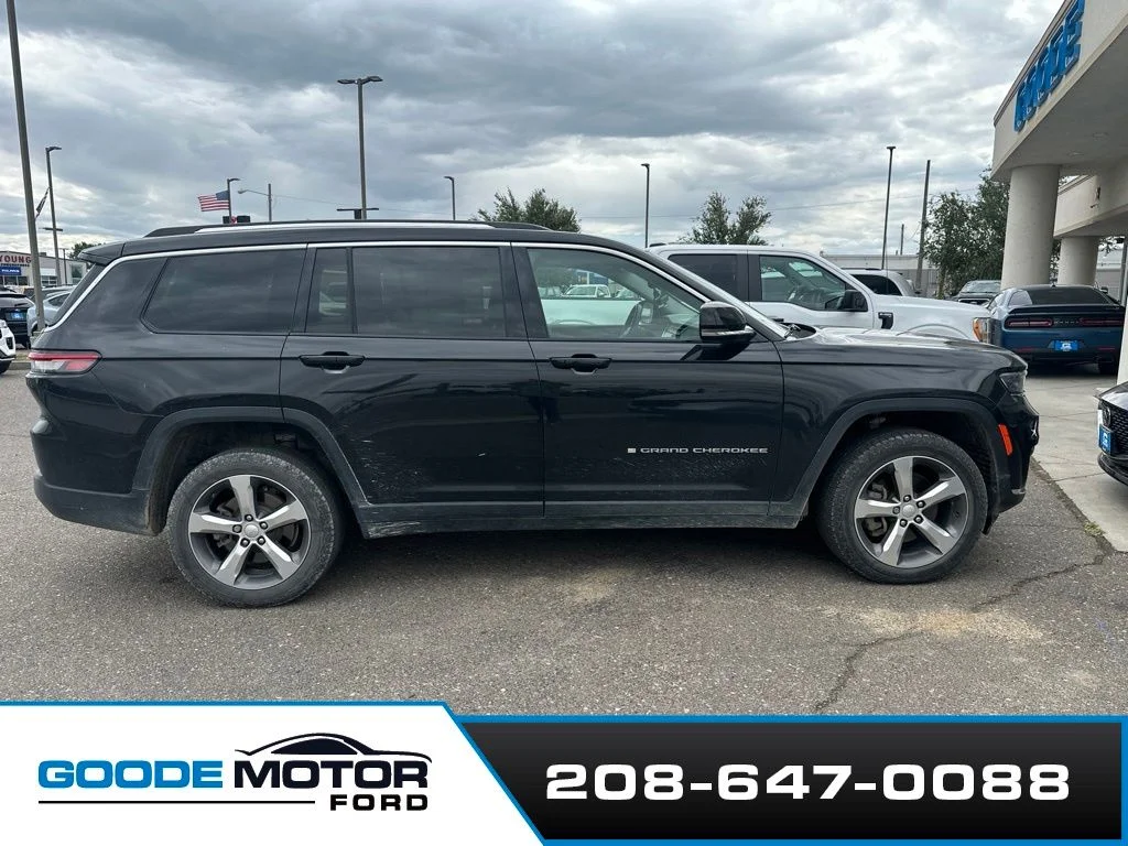 Used 2021 Black Jeep Limited image 3