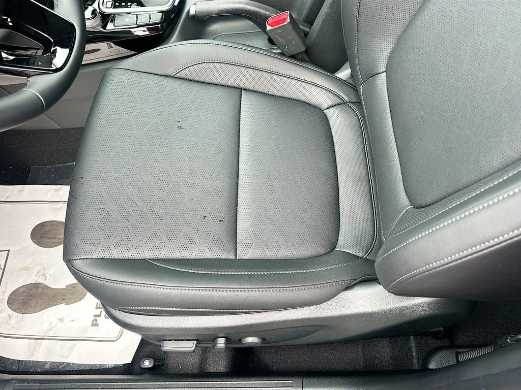 New 2026 Gravity Gray Kia EX image 19