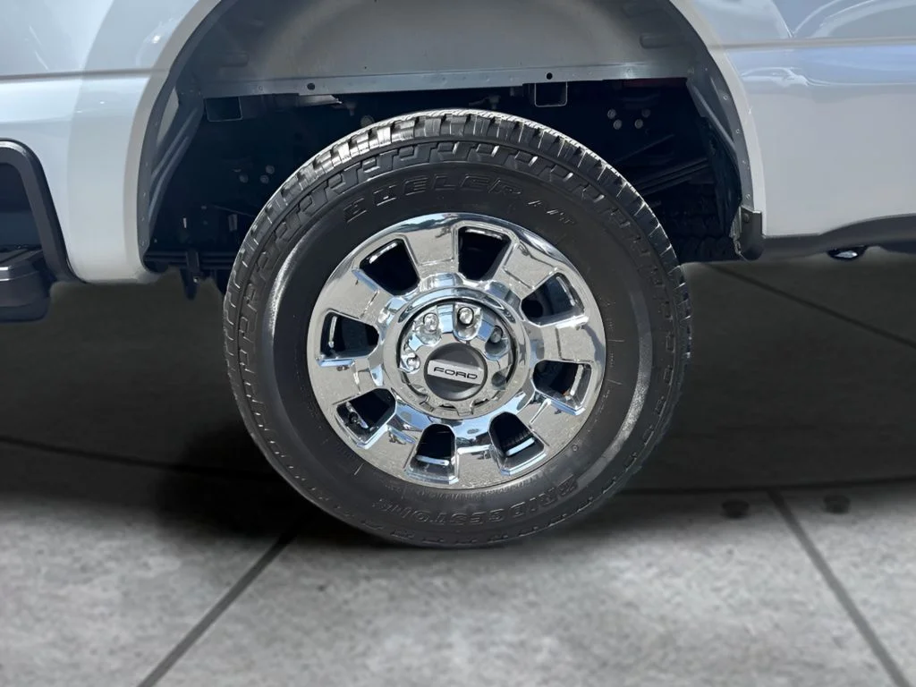 Used 2023 Silver Ford Lariat image 28