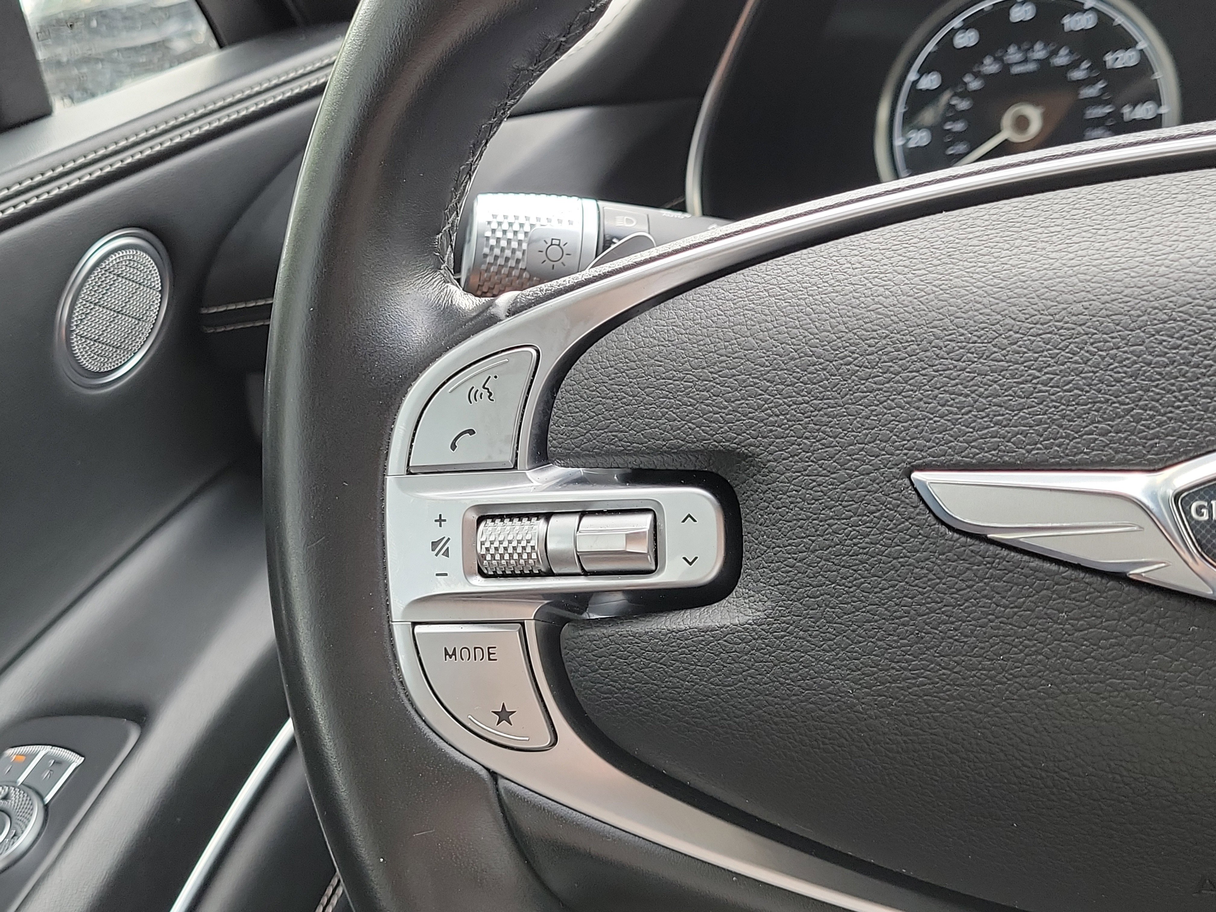 Used 2021 Himalayan Gray Genesis 3.5T image 25