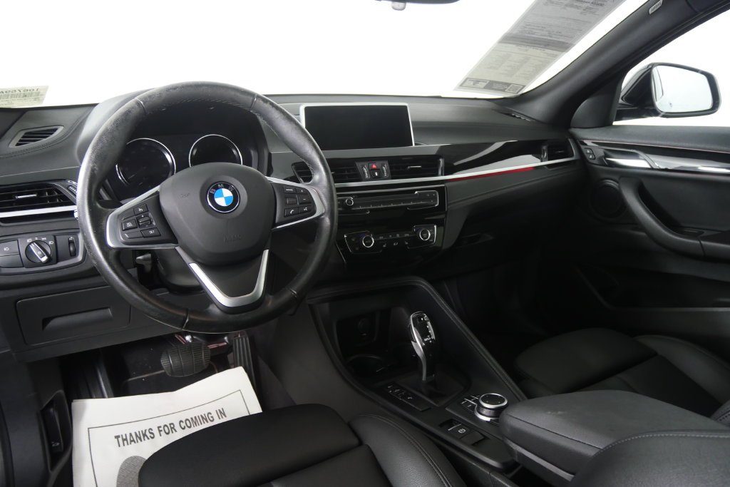 Used 2020 Mediterranean Blue Metallic BMW sDrive28i image 17