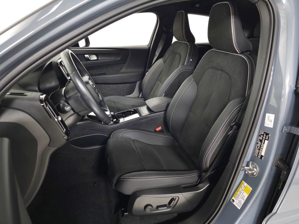 Used 2023 Gray Volvo Twin Plus image 19