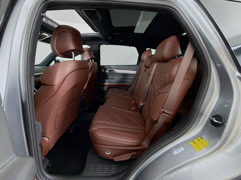 New 2026 Savile Silver Genesis 3.5T Prestige image 26