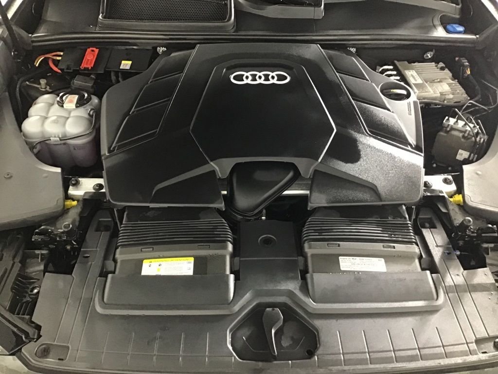 Used 2022  Audi 55 Prestige image 17
