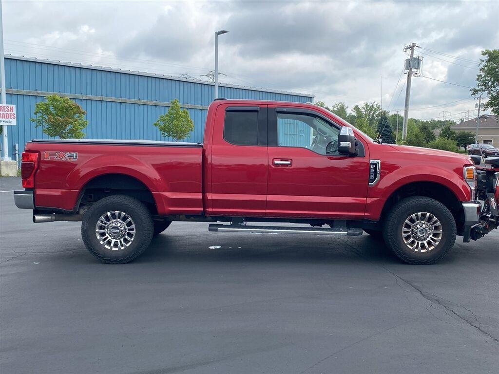 Used 2020 Rapid Red Metallic Tinted Clearcoat Ford XLT image 14