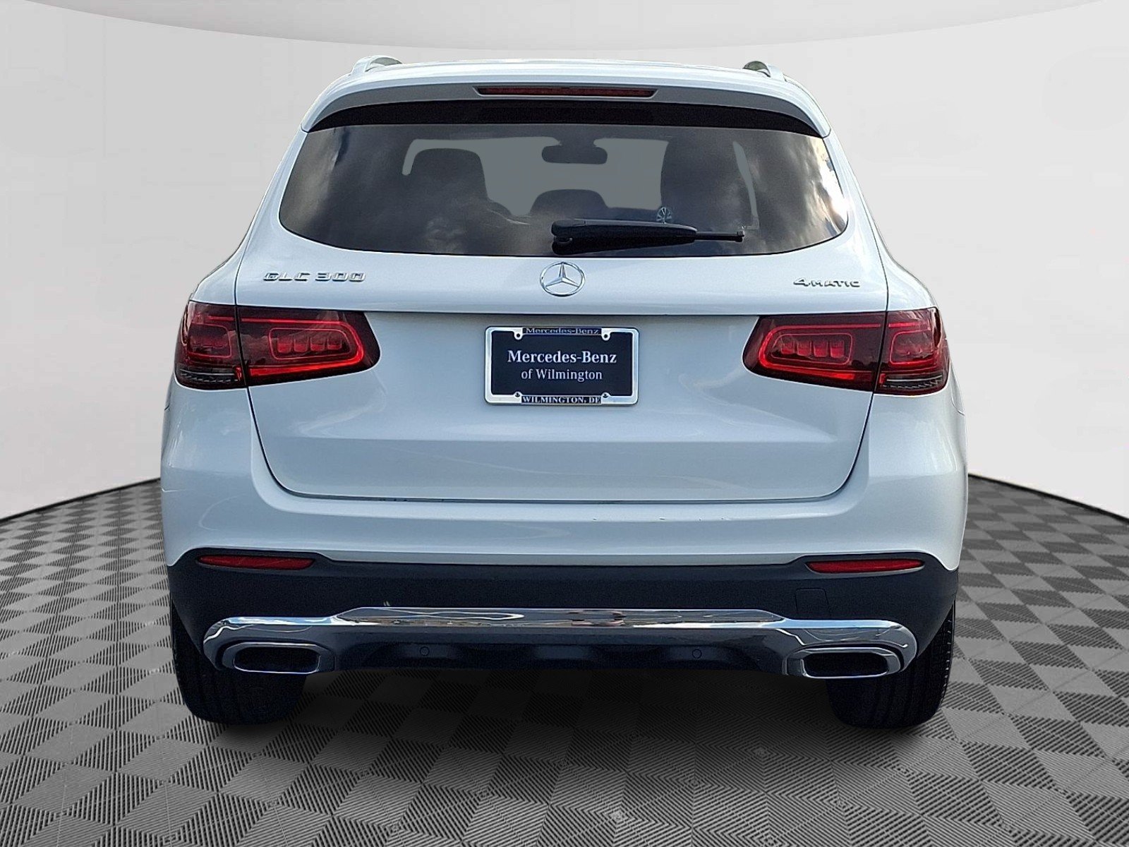 Used 2020 Polar White - 149 Mercedes-Benz 4MATIC® image 5