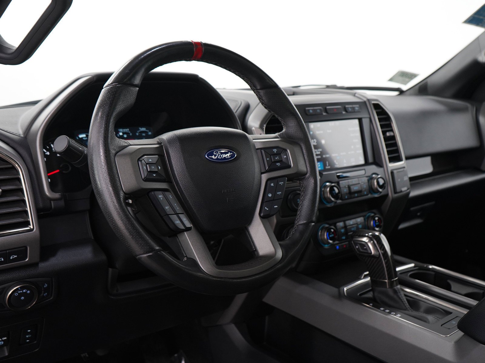 Used 2019 Magnetic Ford Raptor image 27