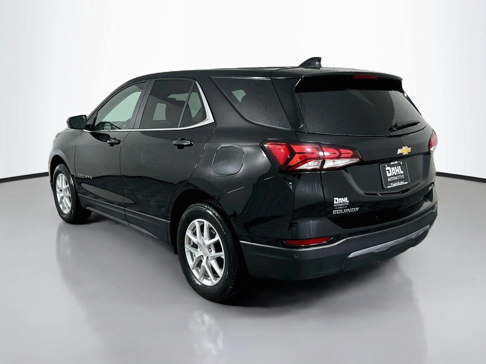 Used 2024 Mosaic Black Metallic Chevrolet LT image 10