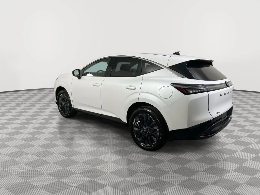 New 2026 White Nissan Platinum image 6