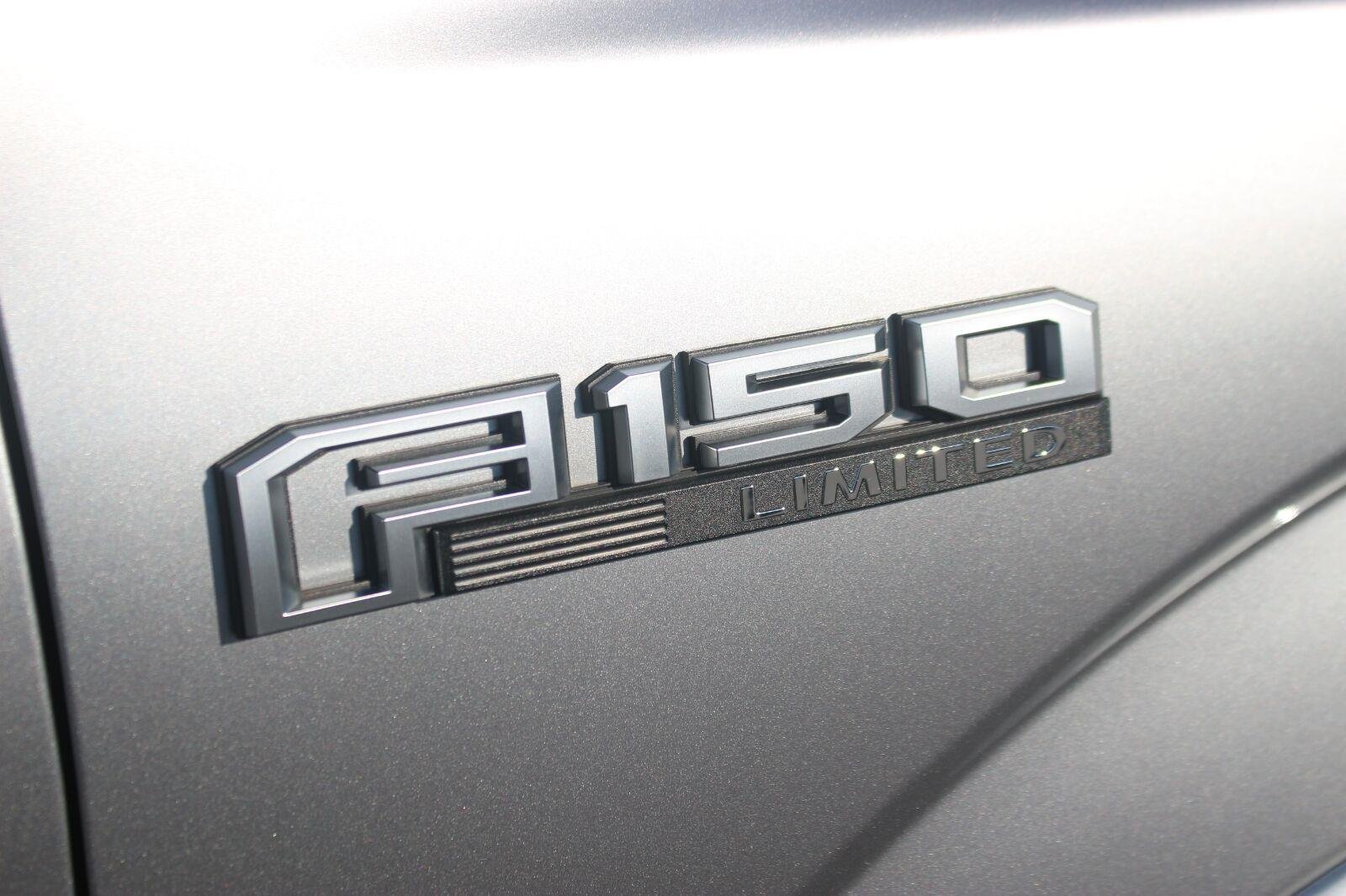 Used 2020 Silver Ford Limited image 10