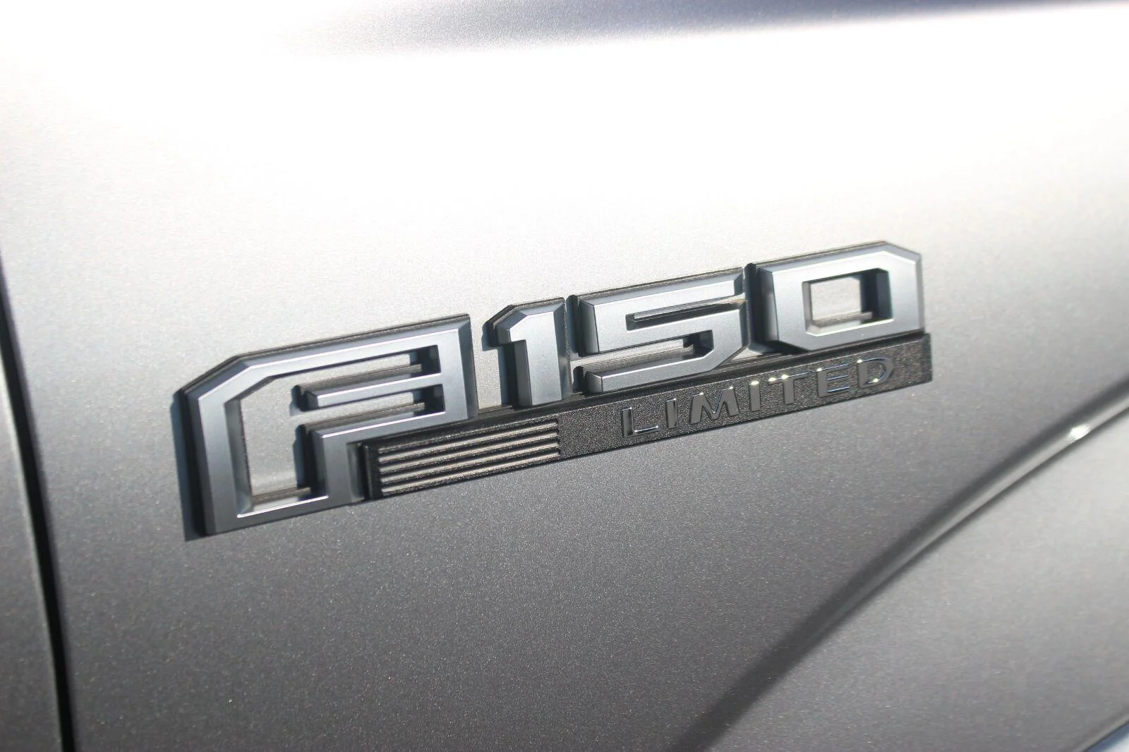 Used 2020 Silver Ford Limited image 10