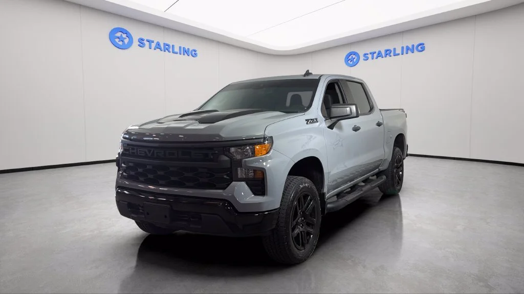 Used 2024 Slate Gray Metallic Chevrolet Custom Trail Boss image 17