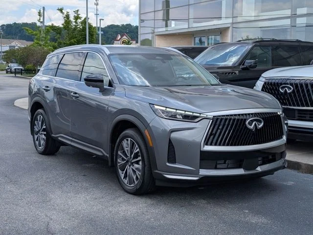 New 2027 GRAPHITE SHADOW INFINITI LUXE image 9