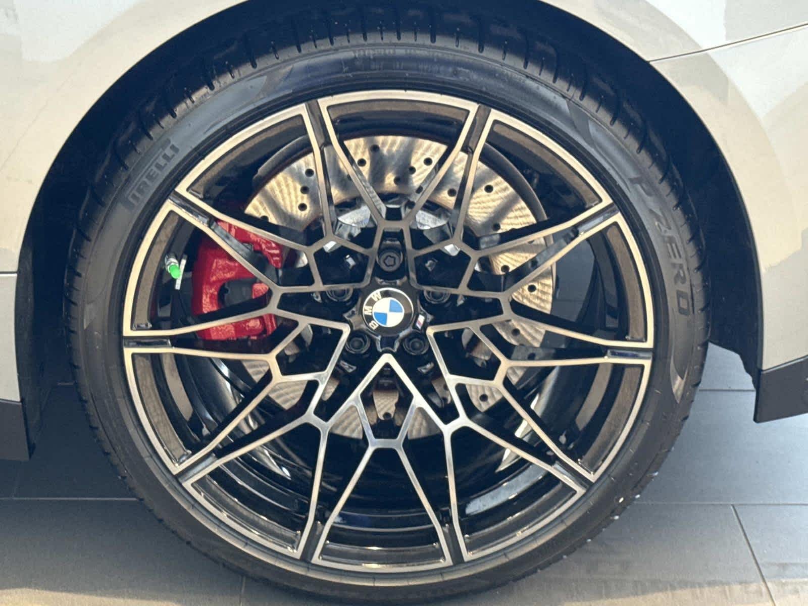 New 2026 Skyscraper Grey Metallic BMW Competition xDrive image 12