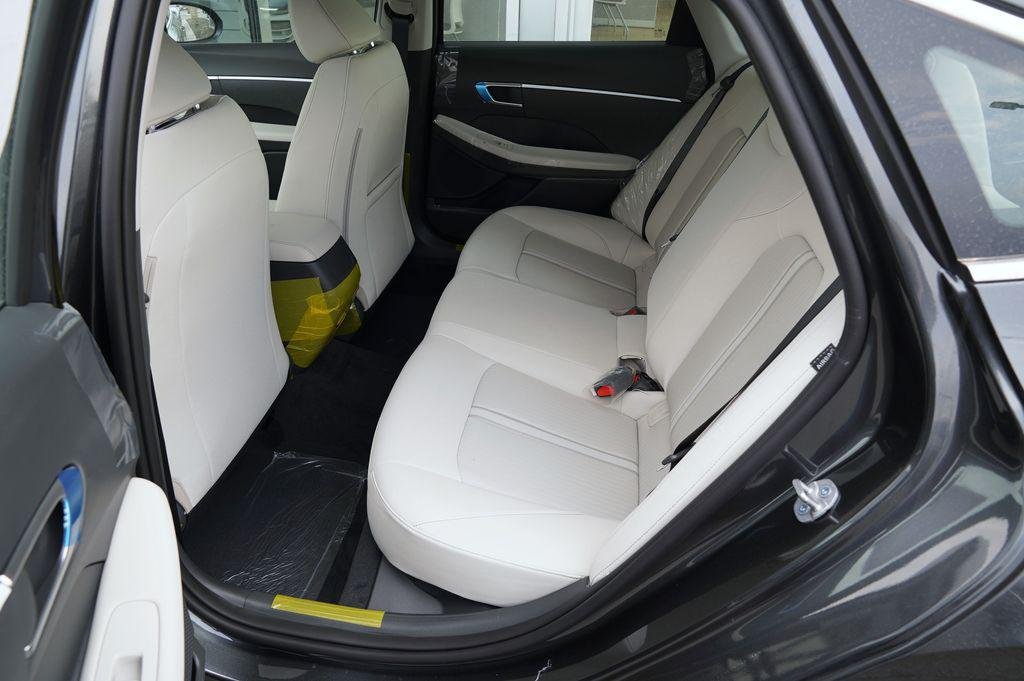 New 2026 Portofino Gray Hyundai SE image 22