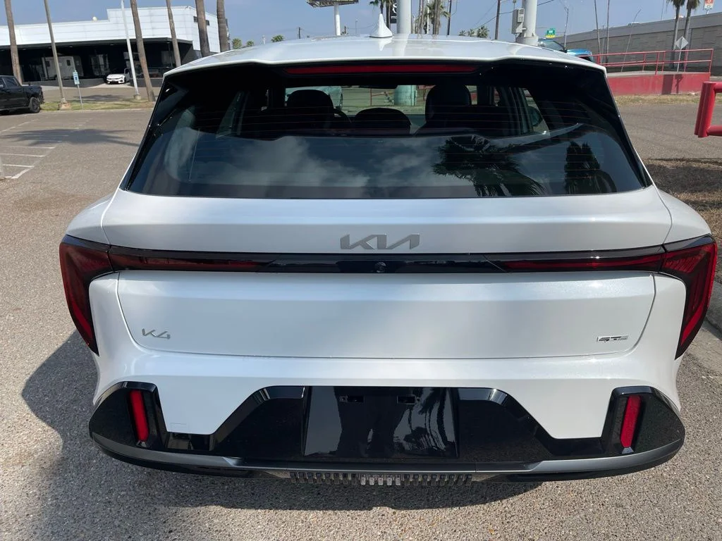 New 2026 White Kia GT-Line Turbo image 6