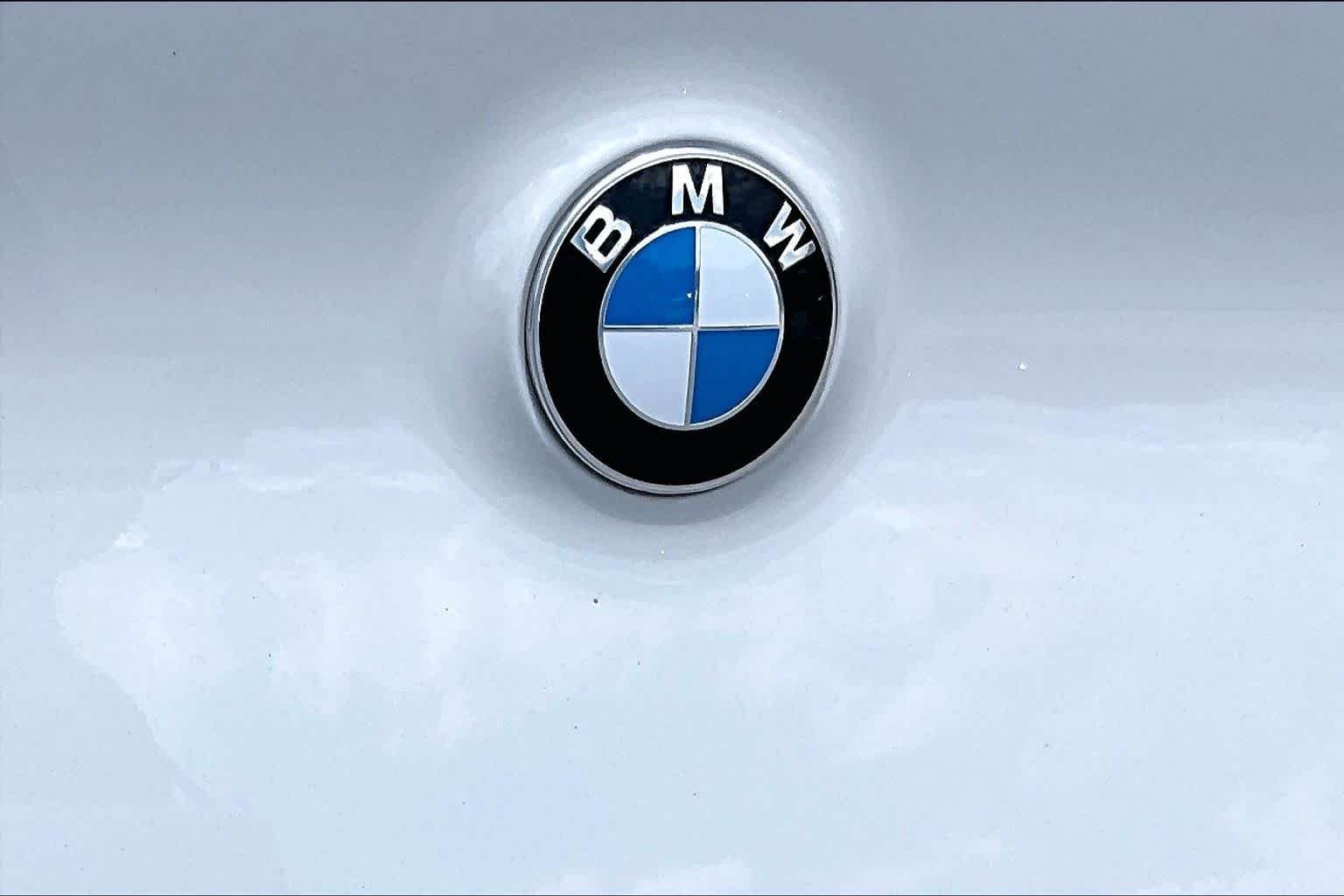 Used 2026 Alpine White BMW 30 xDrive image 9