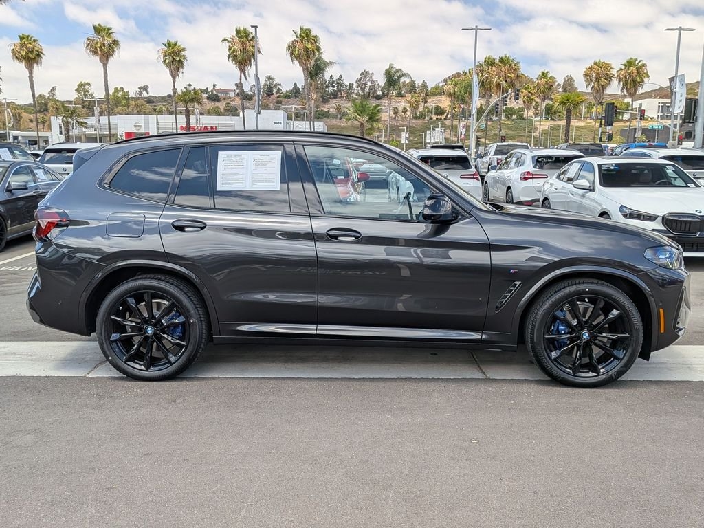Used 2024 Gray BMW M40i image 3