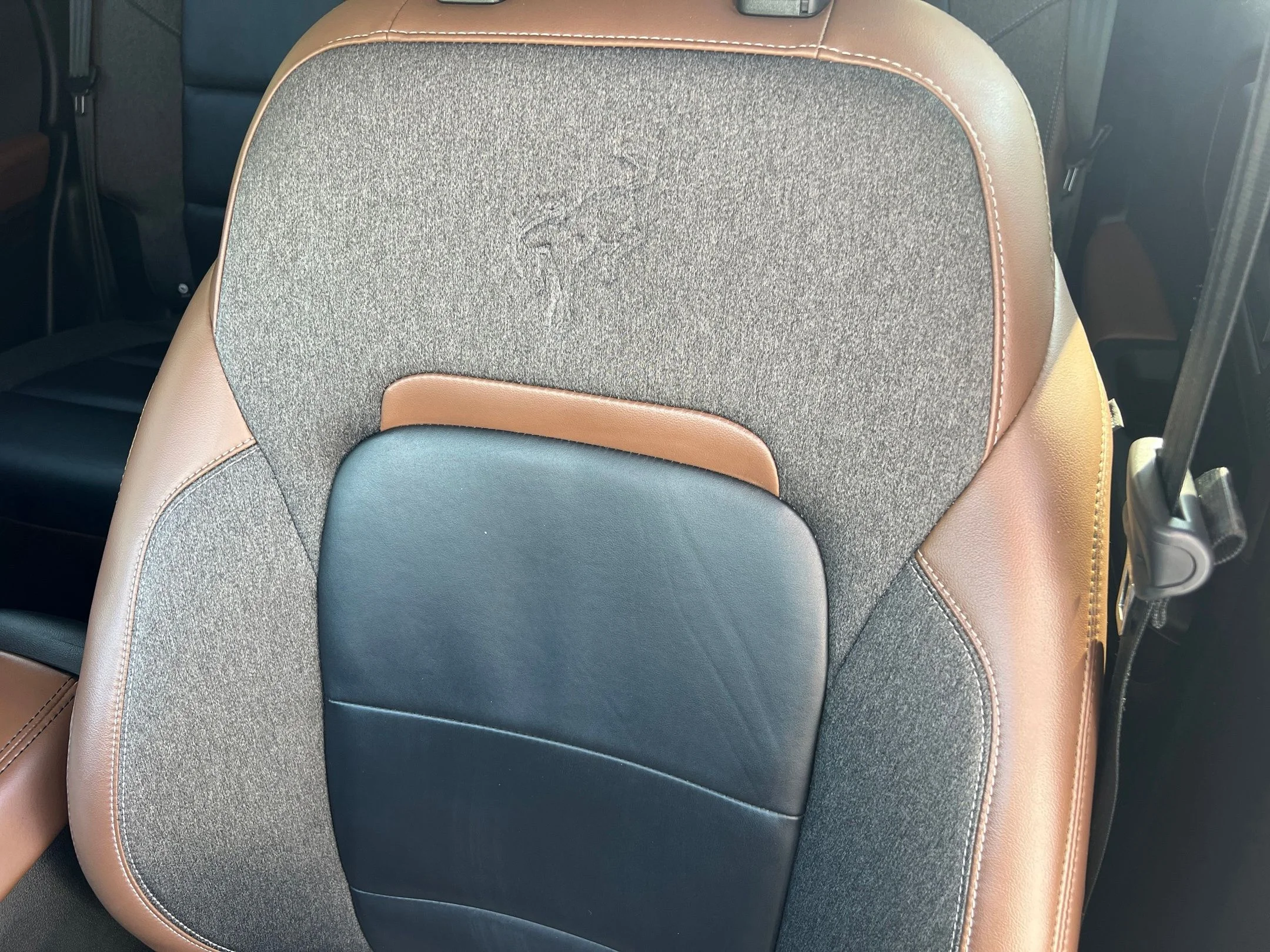 Used 2022 Gray Metallic Ford Outer Banks image 22