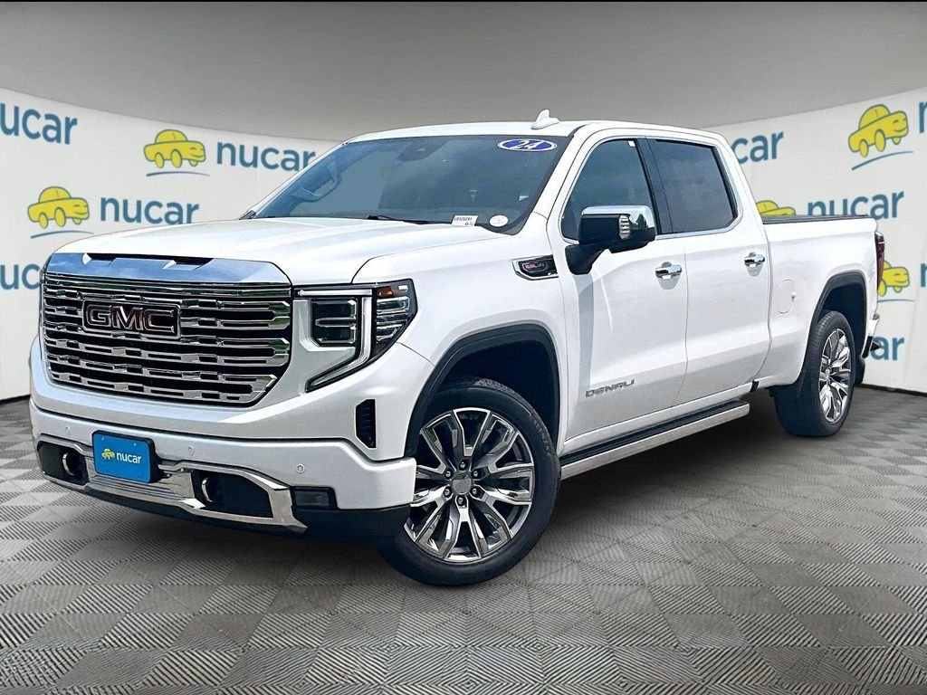 Used 2024 White GMC Denali image 3