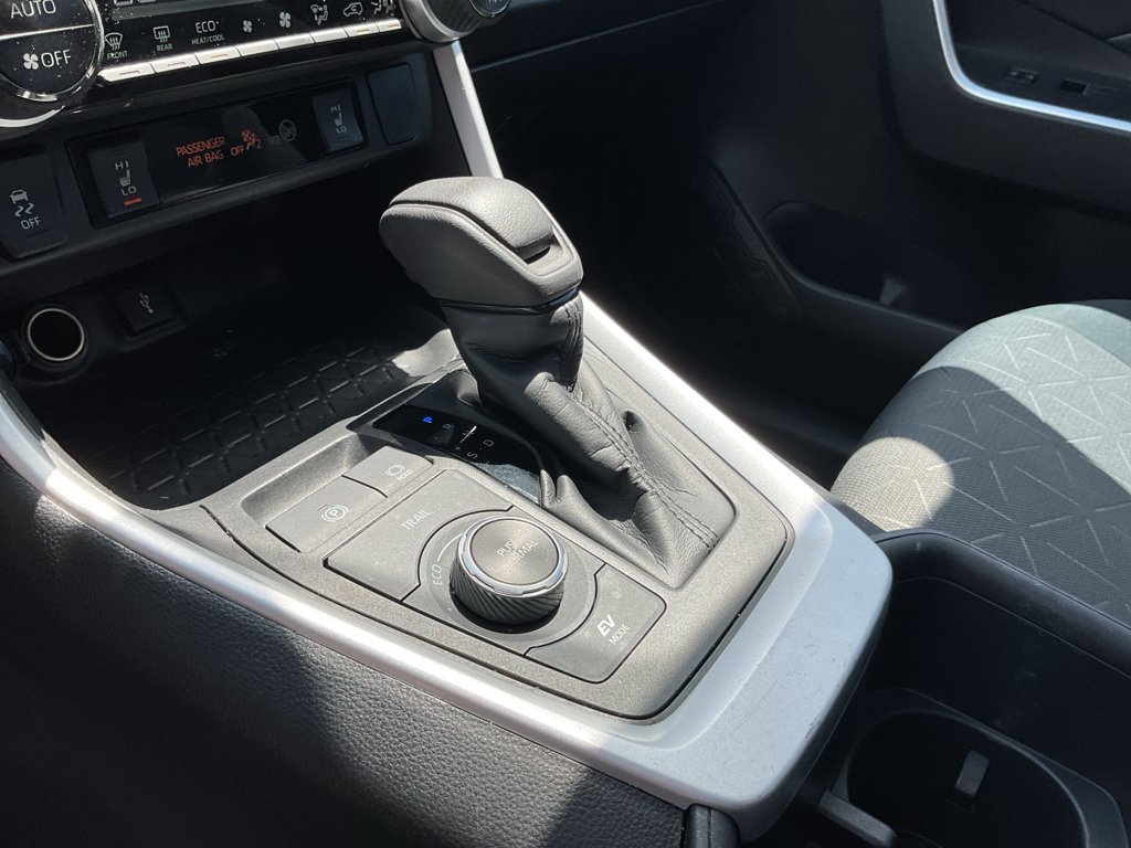 Used 2022 Magnetic Gray Metallic Toyota Hybrid XLE image 24
