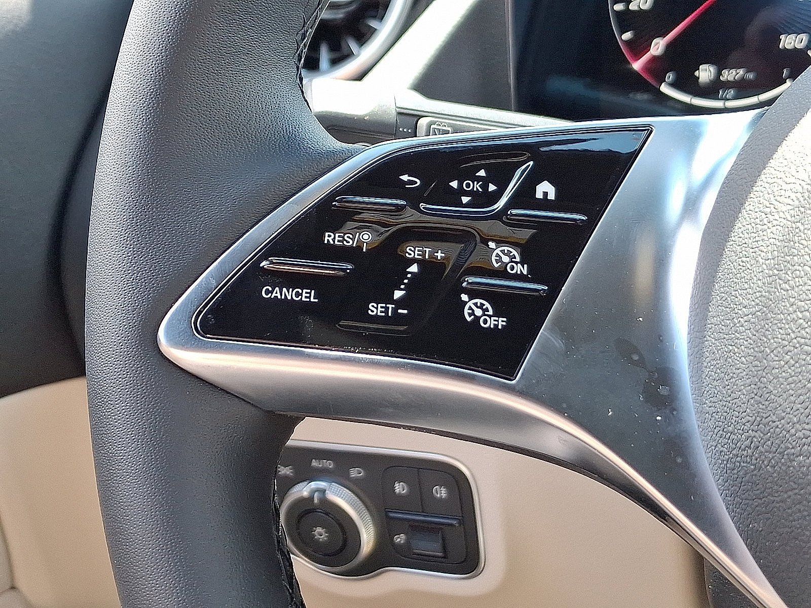 Certified Used 2026 Polar White Mercedes-Benz GLA 250 image 13