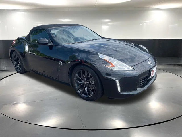 2017 Nissan 370Z Touring