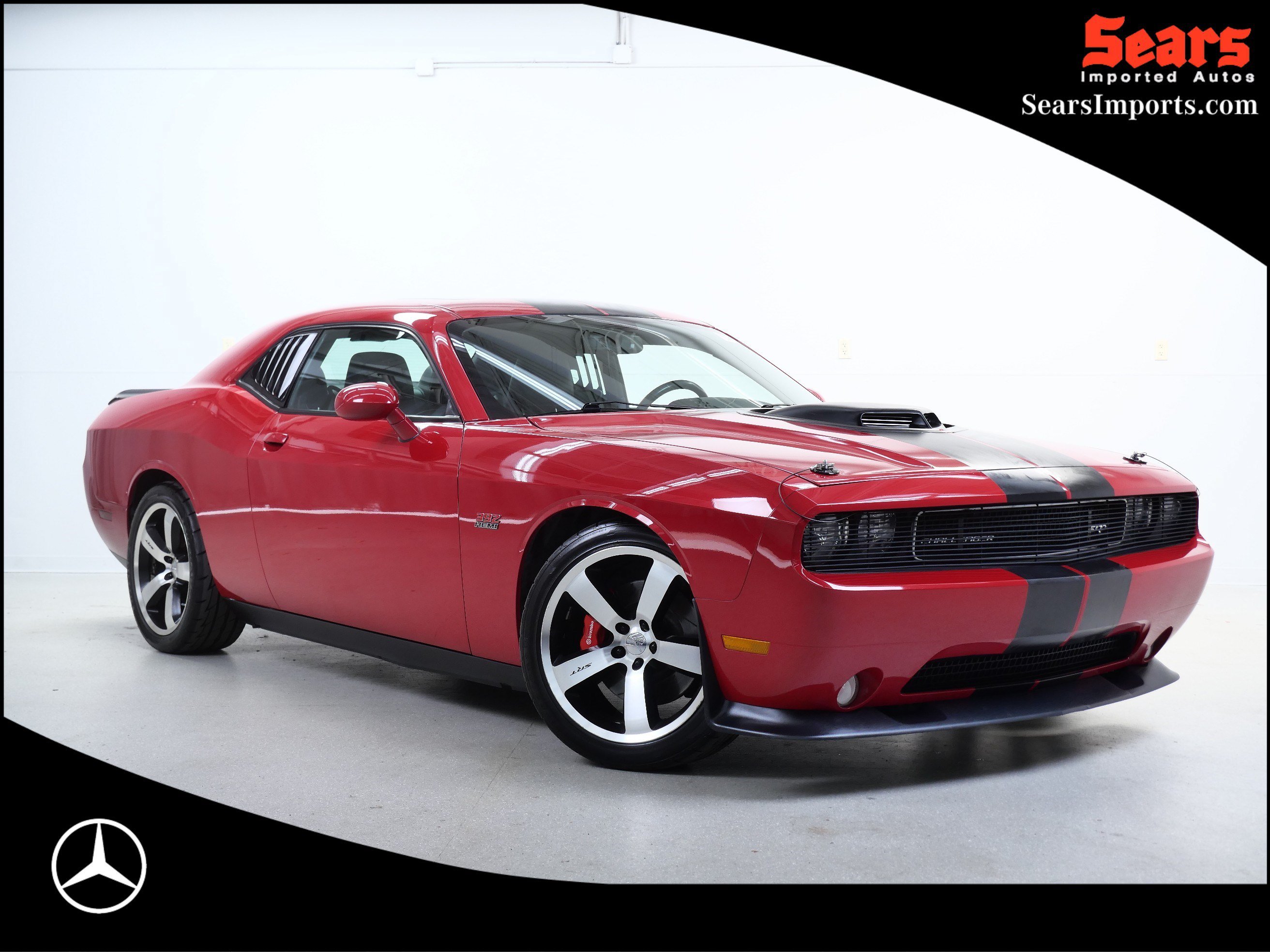 2011 Dodge Challenger SRT8's photo
