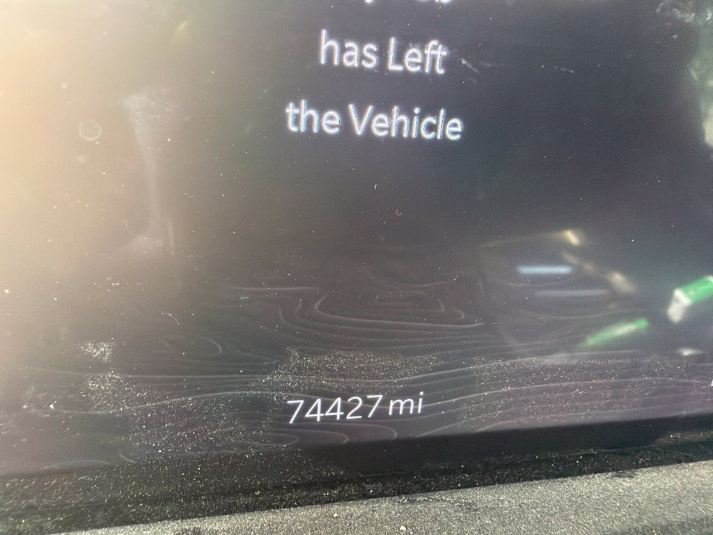 Used 2023 Gray Jeep Base image 3