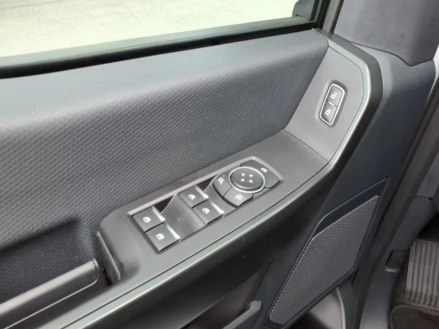 Used 2022 White Ford XL image 21