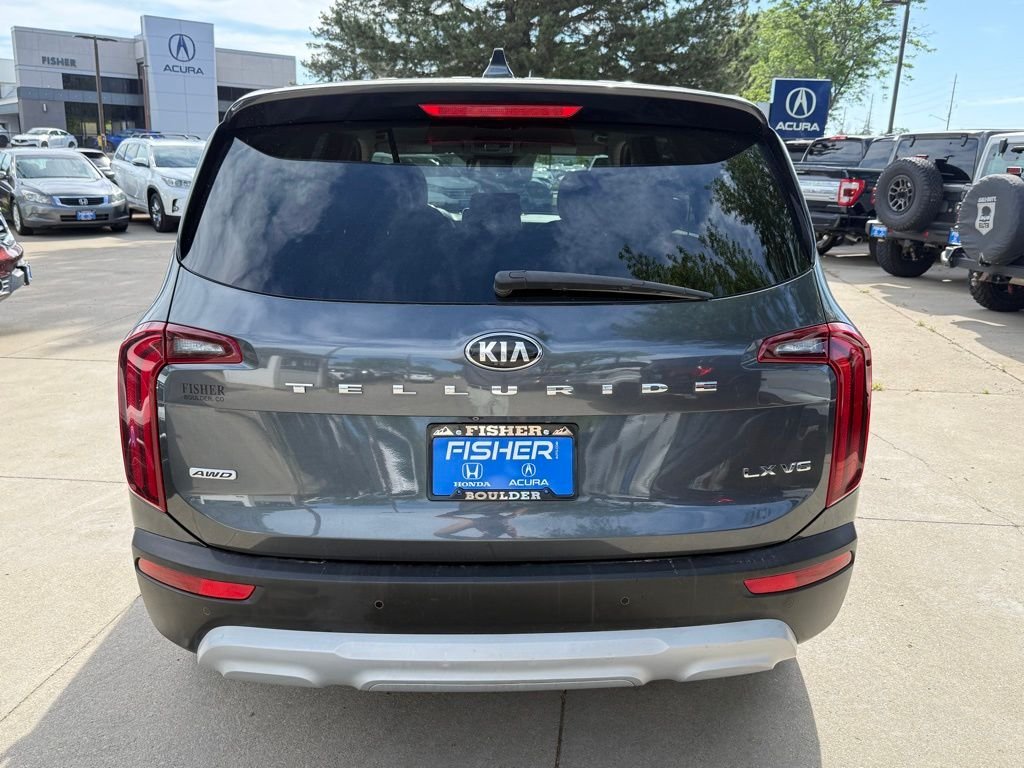 Used 2020 Grey Kia LX image 5