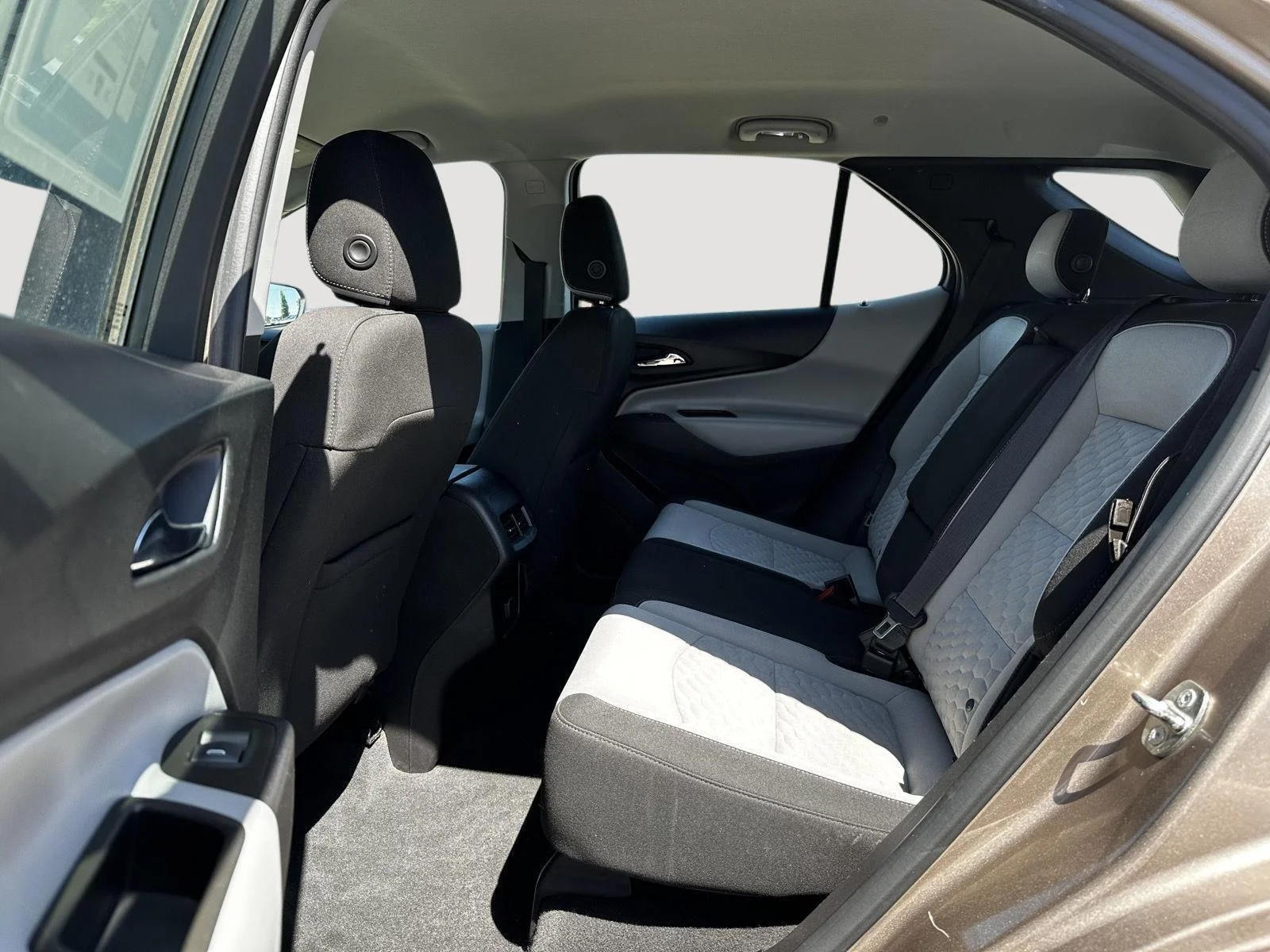 Used 2018 Sandy Ridge Metallic Chevrolet LS image 20