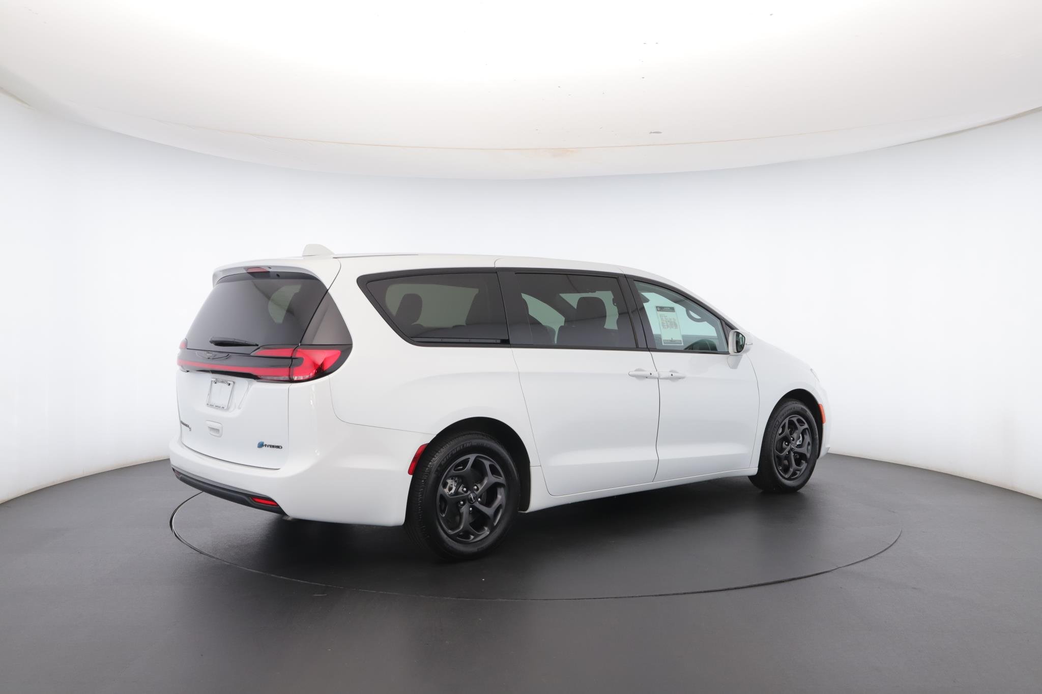 2022 Chrysler Pacifica Hybrid Touring L - Photo 36