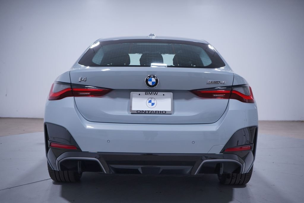 New 2026 Gray Metallic BMW eDrive40 image 5