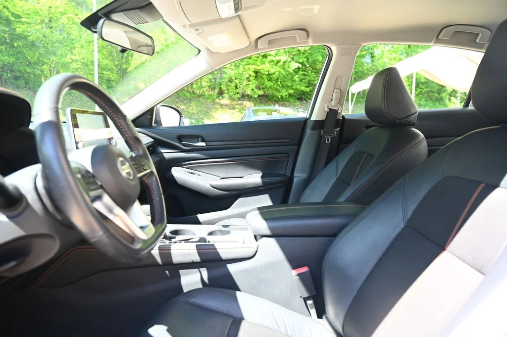 2022 Nissan Altima SR - Photo 20