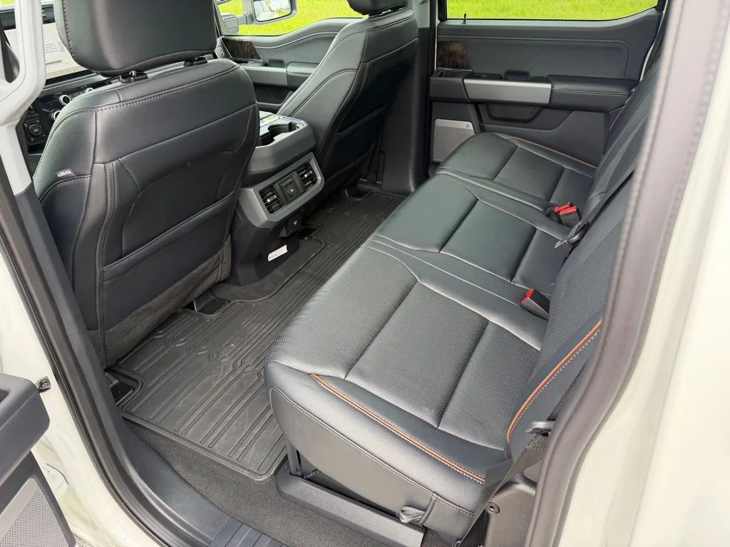 2025 Ford F-350 Super Duty Lariat - Photo 35