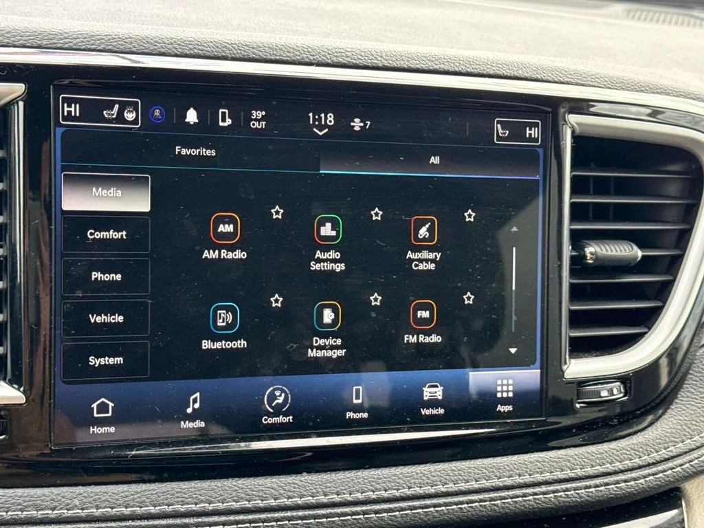 2023 Chrysler Pacifica Touring L - Photo 20