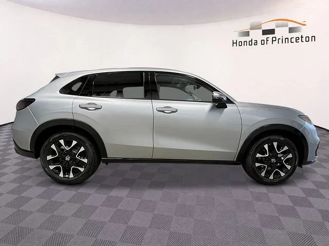 New 2027 Silver Honda EX-L image 2