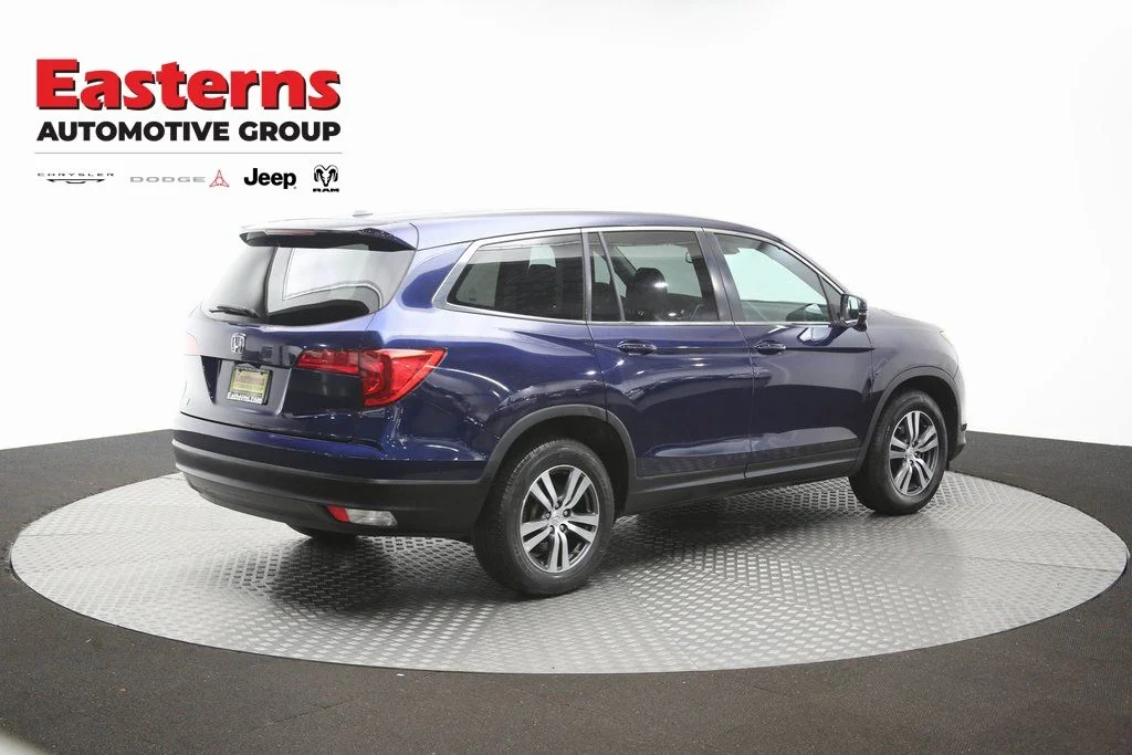 Used 2017 Blue Honda EX-L image 41