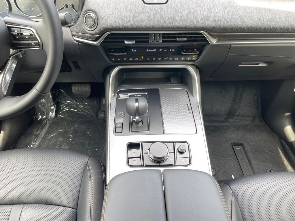 New 2026 White Mazda 3.3 Turbo Preferred image 10
