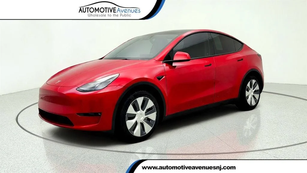 Used 2023 Red Multi-Coat Tesla Long Range AWD w/ 20