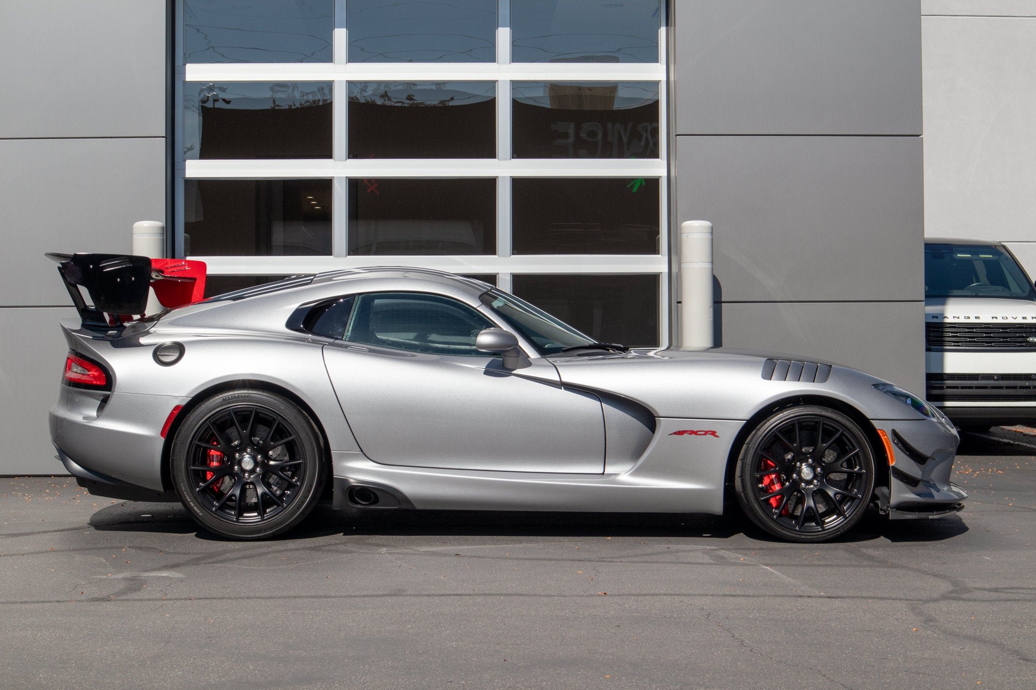 Used 2017 Billet Silver Metallic Clearcoat dodge ACR image 7